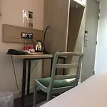 Courcelles Mederic 3* Paris