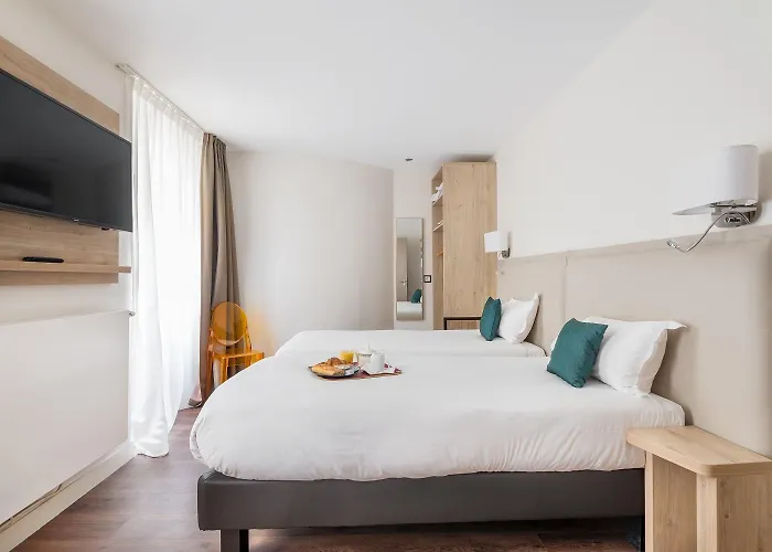 Hotel Courcelles Médéric