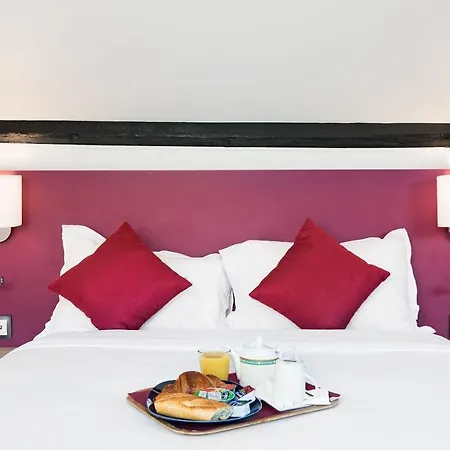 Courcelles Mederic 3* باريس