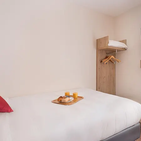 Courcelles Mederic 3* Παρίσι