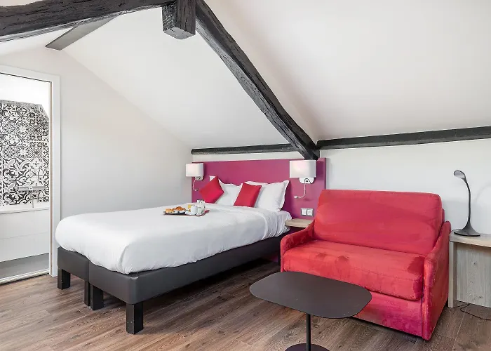 Hotel Courcelles Mederic