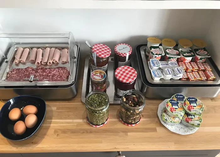 Courcelles Médéric Hotel 3*