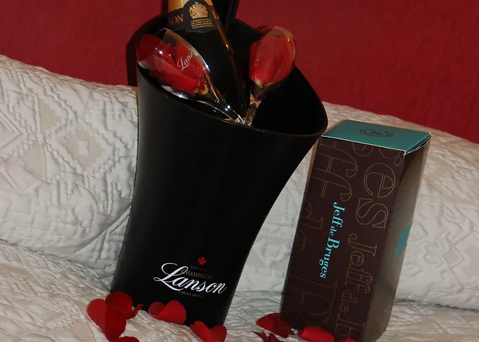 Courcelles Mederic Hotel 3*