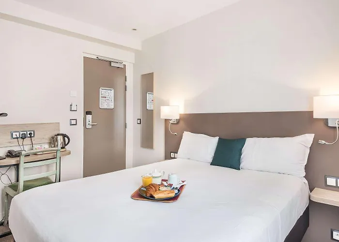 Courcelles Mederic 3* Paryż